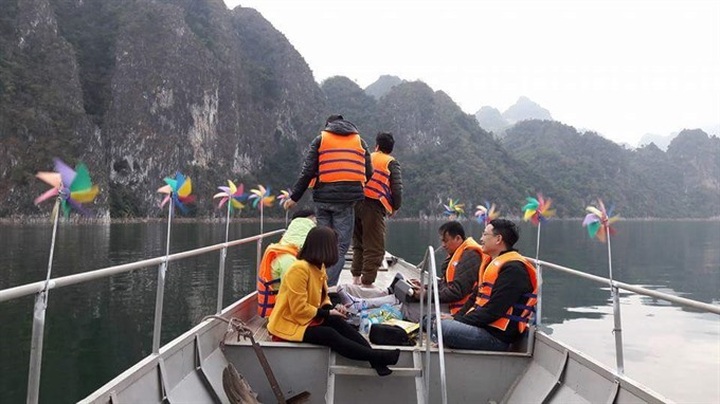 Thai youth promote Sơn La tourism - 1