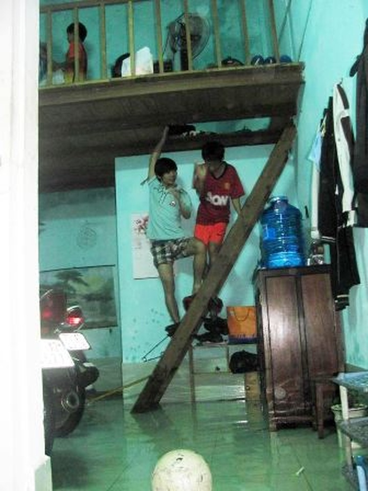 Rain engulfs central provinces - 6