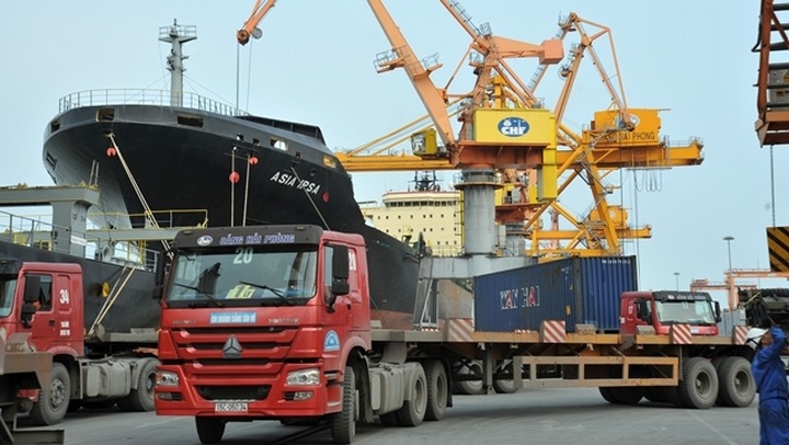 Trade deficit for 2017 forecast at US$5 billion - 1 Trade deficit for 2017 forecast at US$5 billion - 1