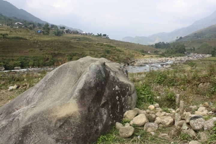 Sapa's ancient historical treasure in a bad state - 1 Sapa's ancient historical treasure in a bad state - 1