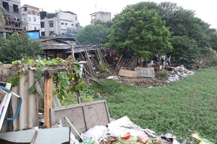 Hanoi's most polluted lake - 3