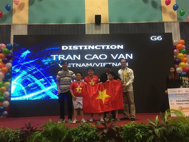 Vietnamese students win 2 top prizes at Int’l Robothon - 1 Vietnamese students win 2 top prizes at Int’l Robothon - 1