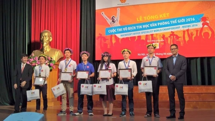 Six students to compete in MOS World Championship - 1