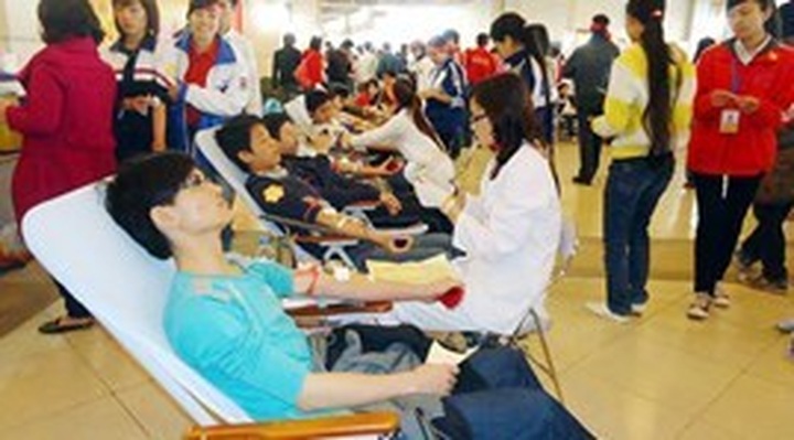 Vice President launches blood donation festival - 1