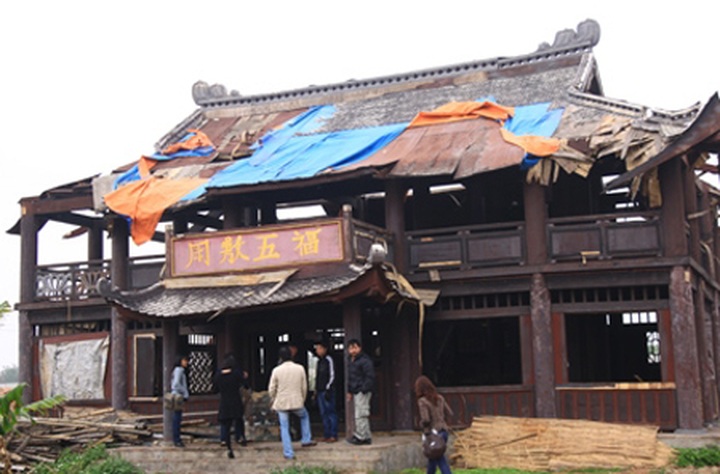 Co Loa outdoor studios unattractive to local film makers - 1 Co Loa outdoor studios unattractive to local film makers - 1