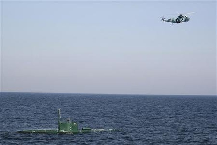 Iran threatens to stop Gulf oil if sanctions widened - 1 Iran threatens to stop Gulf oil if sanctions widened - 1