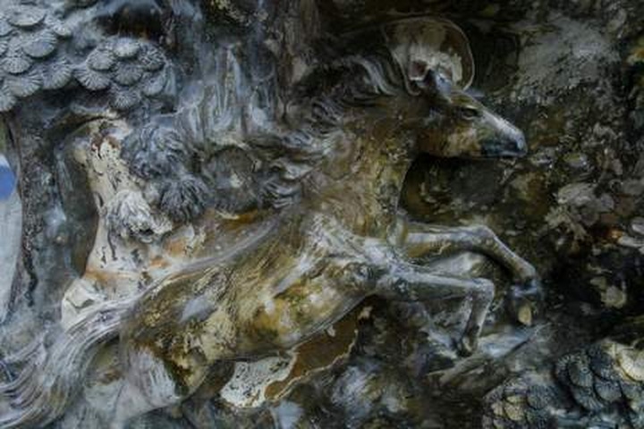 Ornamental stone and sculptures new trend among wealthy - 16