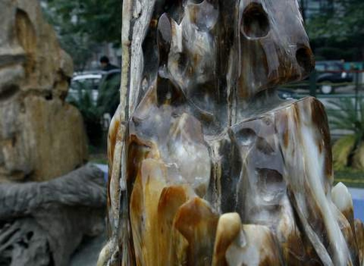 Ornamental stone and sculptures new trend among wealthy - 23
