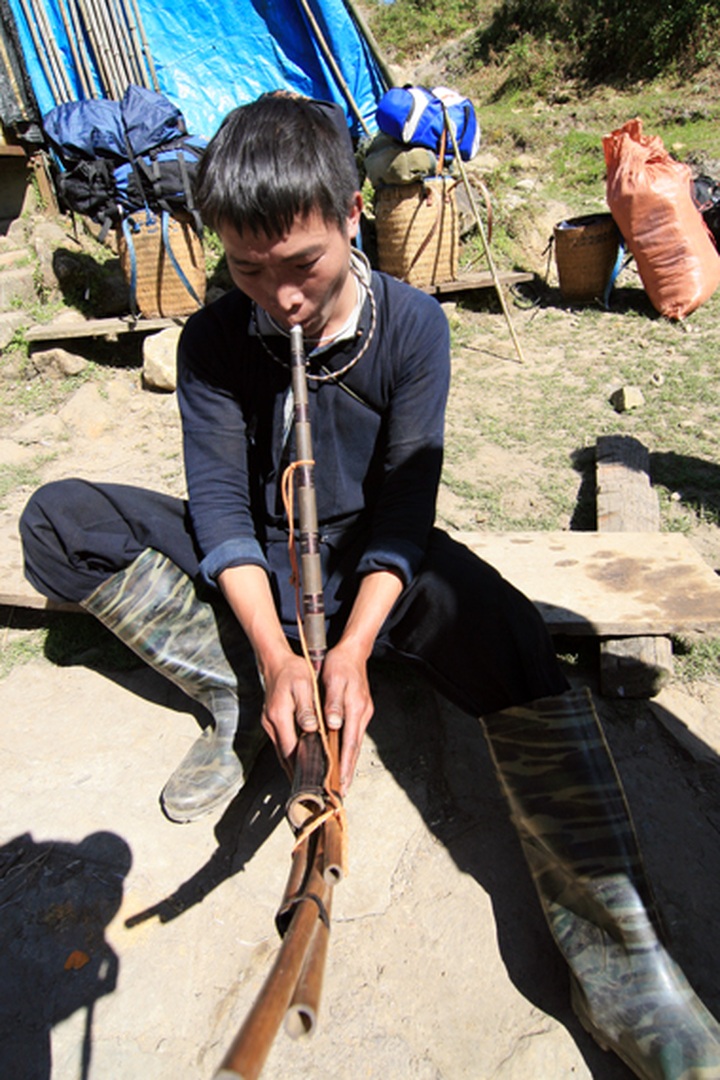 “Athletes” on the roof of Indochina - 7 “Athletes” on the roof of Indochina - 7