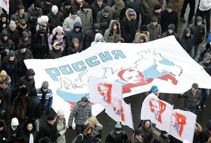 Mass Moscow rally backs Putin Kremlin bid - 1 Mass Moscow rally backs Putin Kremlin bid - 1