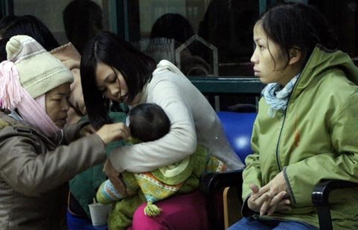 Many old people, children hospitalised in cold weather - 19