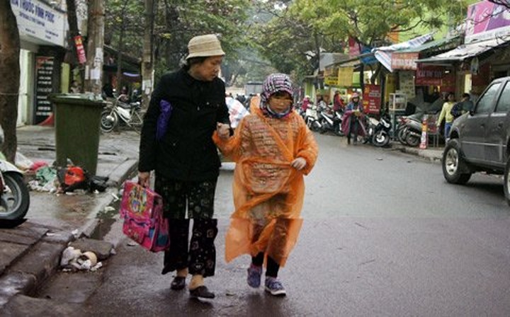 Many old people, children hospitalised in cold weather - 14