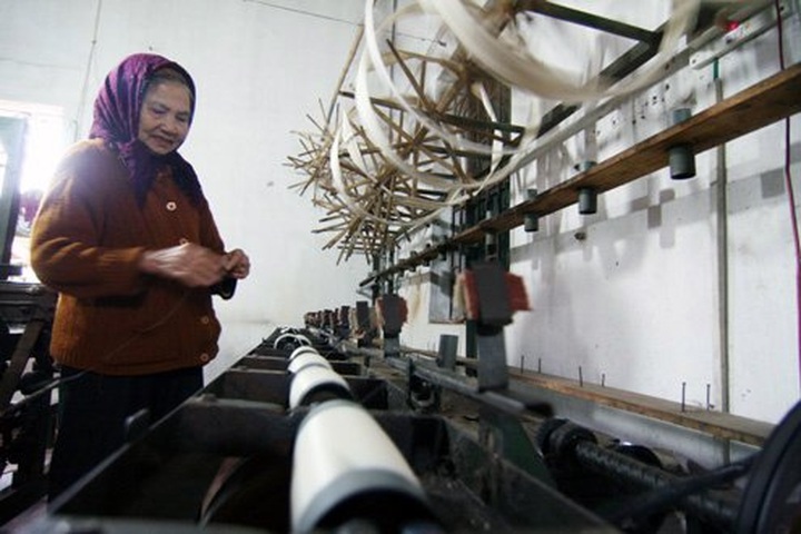 Nha Xa silk village - 2