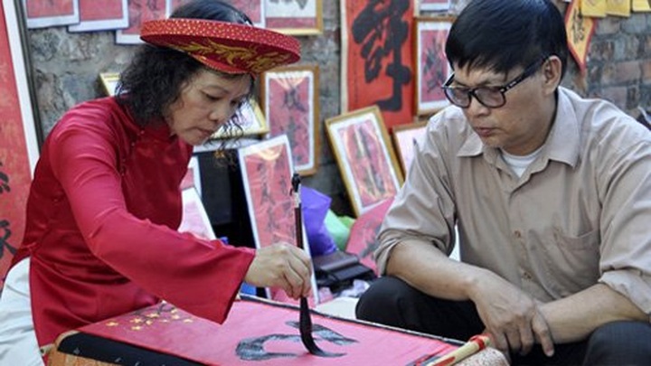 Hanoi’s street of calligraphers - 5