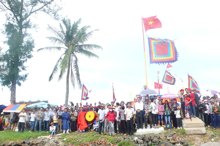 Boat race festival on Ly Son Island - 9