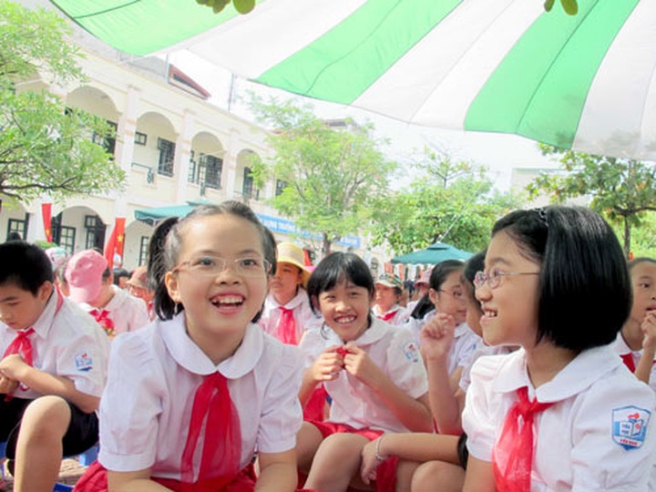 Going to private tutoring classes inevitable for students - 1 Going to private tutoring classes inevitable for students - 1