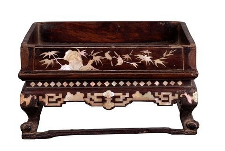 Artifacts of the betel and areca culture - 19