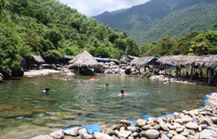 The hidden side of ancient Hue - 2 The hidden side of ancient Hue - 2