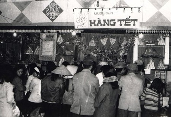 Photos recall Vietnamese Tet pre-doi moi - 1