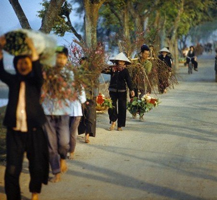 Photos recall Vietnamese Tet pre-doi moi - 8
