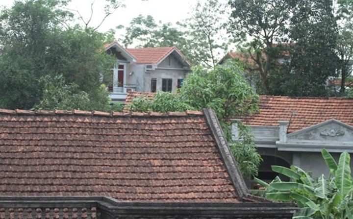 Lack of plan for historic tourist village leaves locals desperate - 2