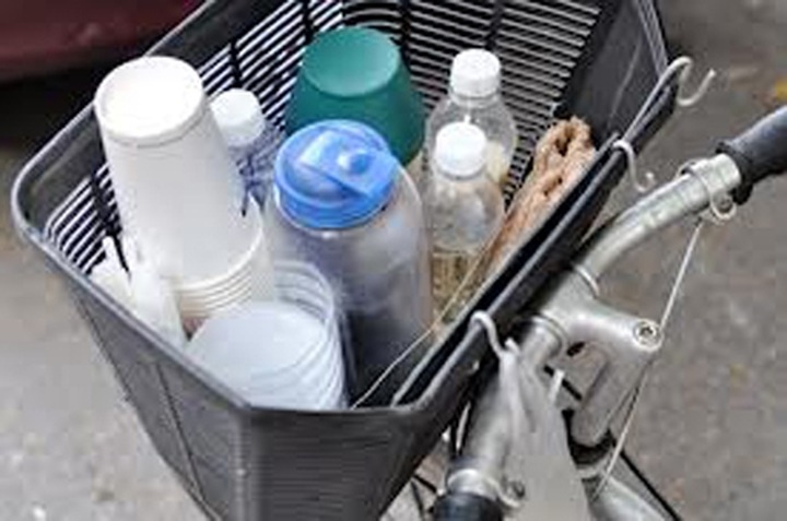 Mobile coffee shops thrive in HCM City - 7 Mobile coffee shops thrive in HCM City - 7