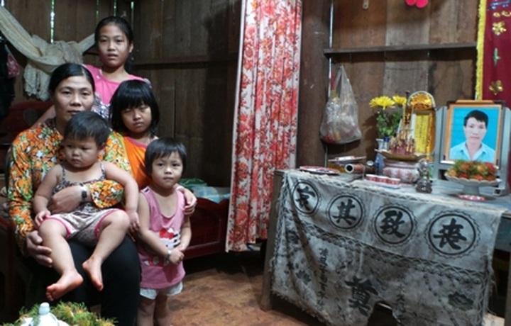 Poor widow struggles to raise children - 1