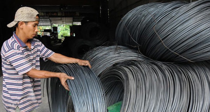 Downturn continues to burden the economy - 1 Downturn continues to burden the economy - 1