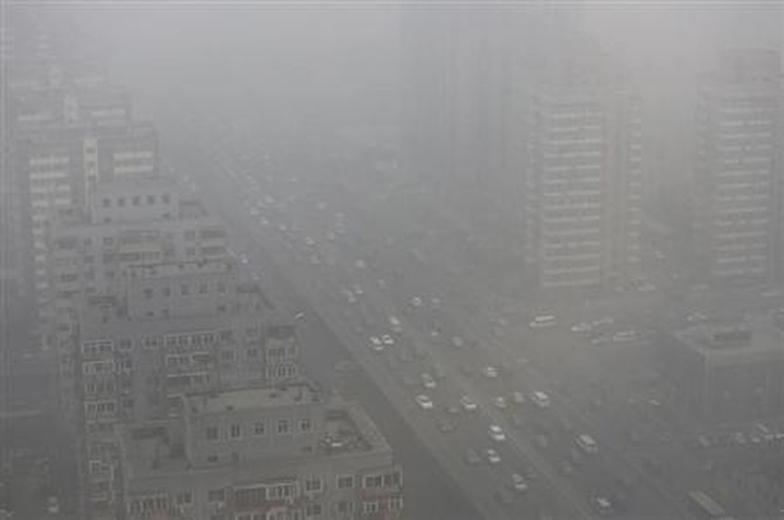 China's Hangzhou latest city to restrict car sales - 1 China's Hangzhou latest city to restrict car sales - 1