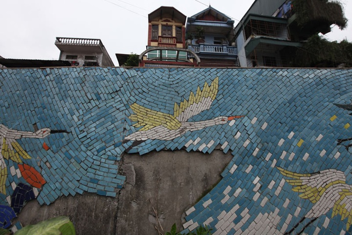 Ceramic Road looking worn after three years - 4