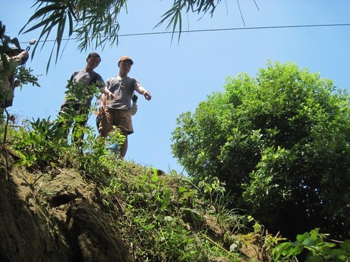 Man dies on river rope-crossing - 4