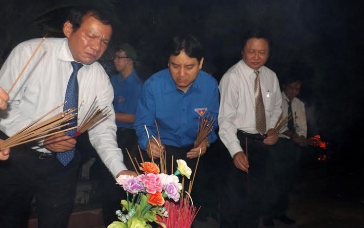 War wounded and dead commemorated in Quang Tri - 8