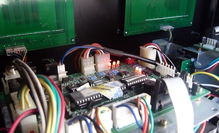 Petrol stations staff arrested for cheating customers - 2