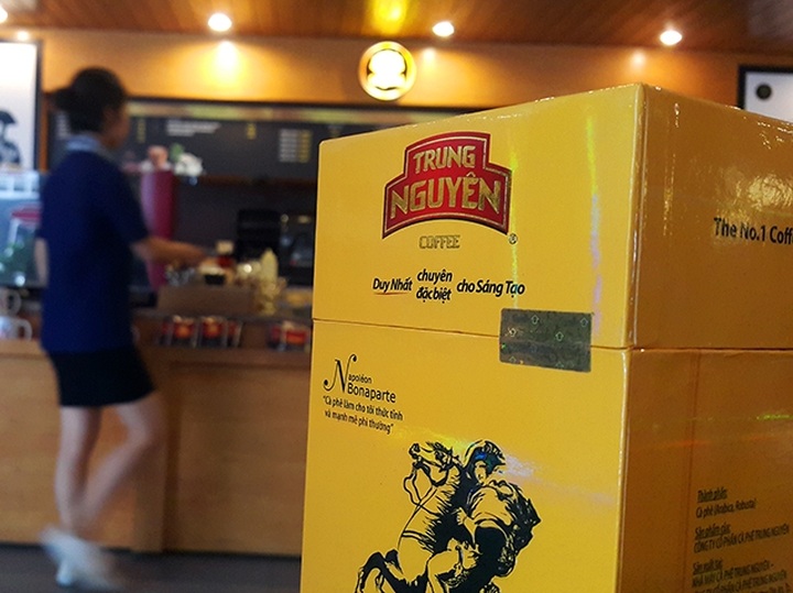 Changes at Trung Nguyen after marriage break-up - 2