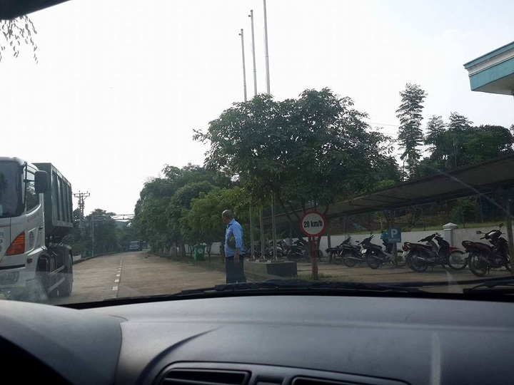 Reporters attacked at Formosa waste landfill - 1