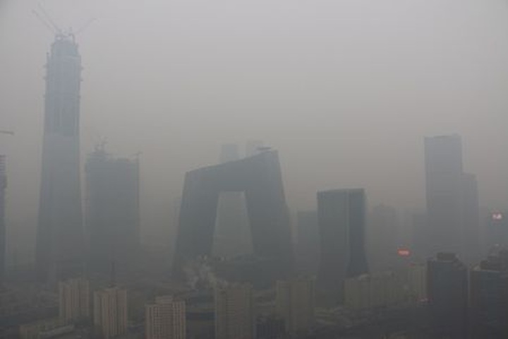 Beijing bans high-emission vehicles in anti-smog move: Xinhua - 1 Beijing bans high-emission vehicles in anti-smog move: Xinhua - 1