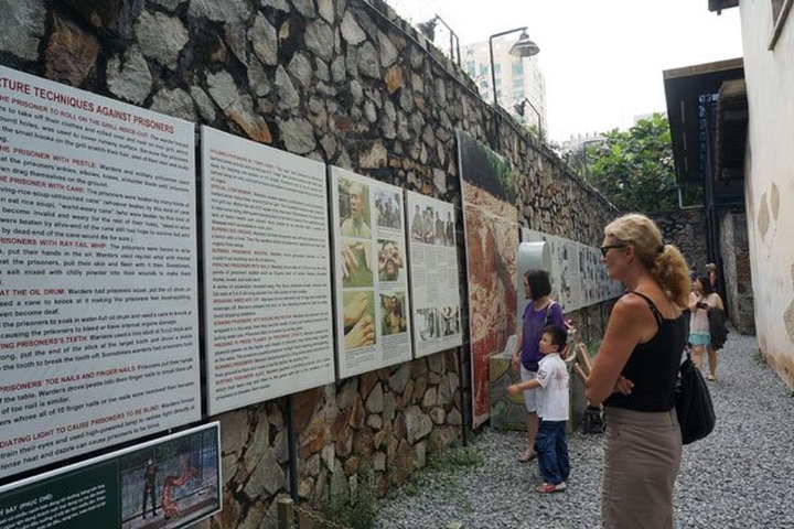 HCM City to launch open-top buses to serve tourists - 1