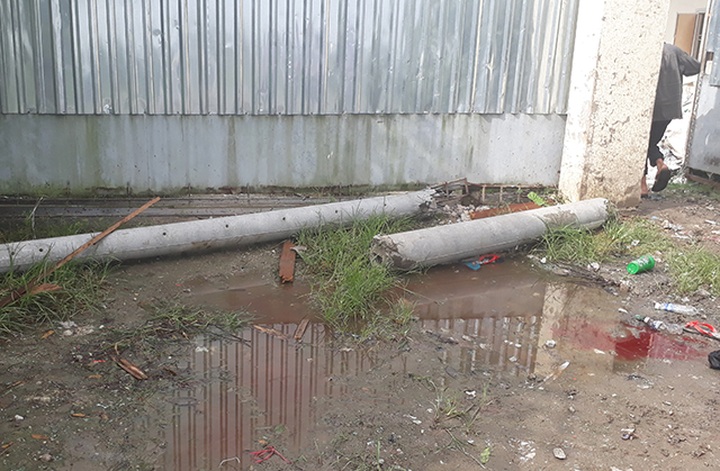 Two killed after passenger bus loses control - 2