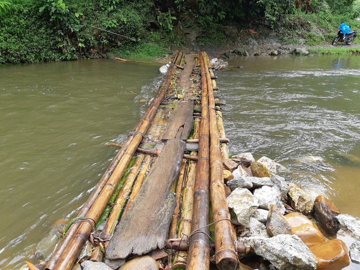 DTiNews/Dantri helps build bridge in Ha Giang - 2 DTiNews/Dantri helps build bridge in Ha Giang - 2