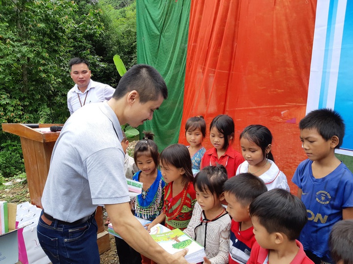 DTiNews/Dantri helps build bridge in Ha Giang - 3 DTiNews/Dantri helps build bridge in Ha Giang - 3