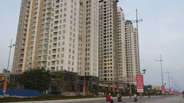 Three workers fall to death from building project - 1 Three workers fall to death from building project - 1