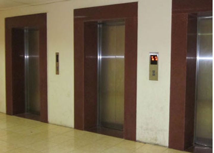 Residents suffer from luxury apartments' poor quality - 2 Residents suffer from luxury apartments' poor quality - 2