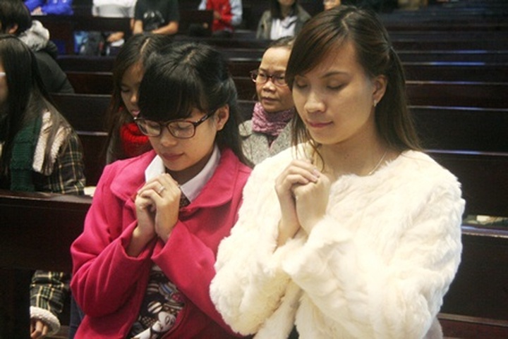 Christians celebrate Christmas across Vietnam - 14