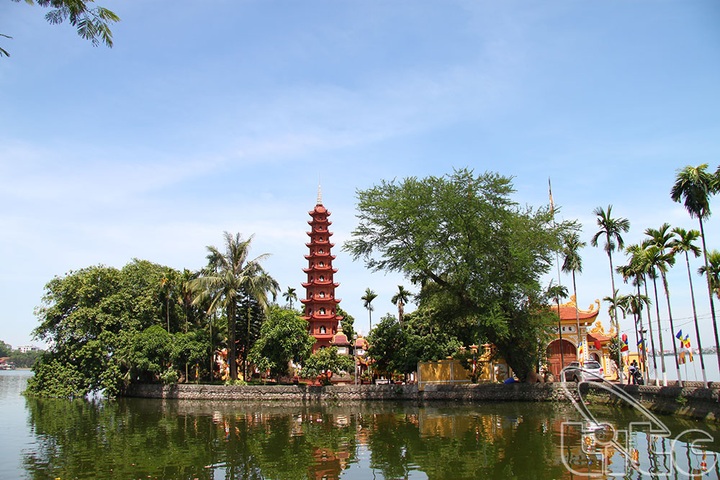 Hanoi's pagoda listed among world's 16 most beautiful - 1
