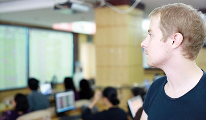 Government backs more foreign holdings - 1 Government backs more foreign holdings - 1