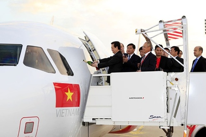 VietJetAir makes huge Airbus order - 1
