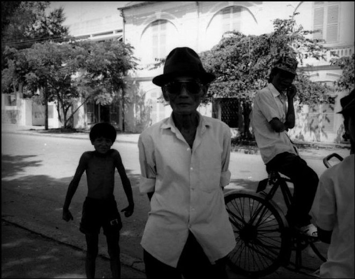 Vietnamese life in the 1990s - 28