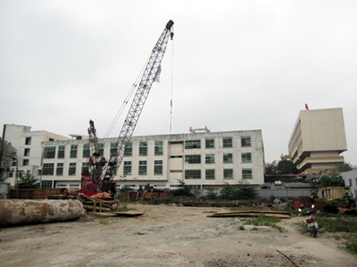 Real estate firms owe huge tax arrears - 1