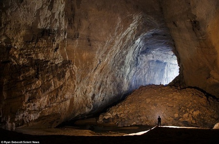 Son Doong Cave tours booked out until end 2016 after US TV appearance - 1