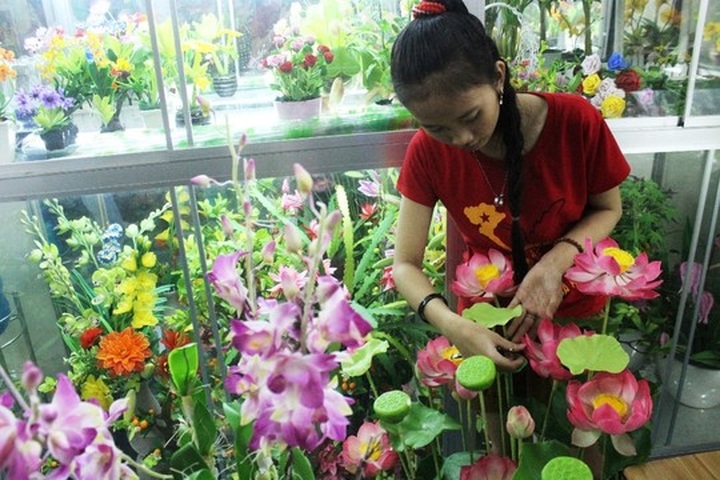 Special gifts for International Women’s Day booming in HCM City - 5